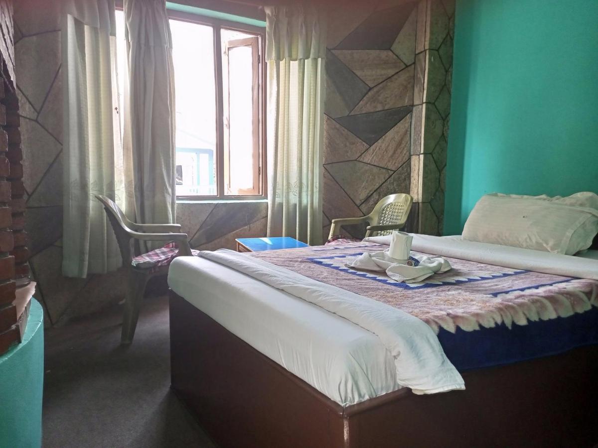 Hotel Rosemerry Pokhara Dış mekan fotoğraf