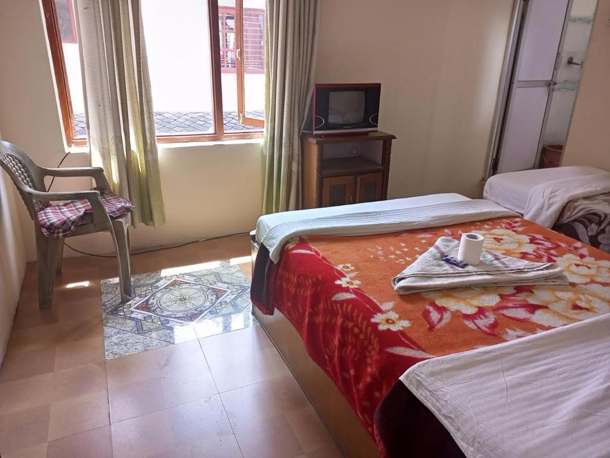 Hotel Rosemerry Pokhara Dış mekan fotoğraf